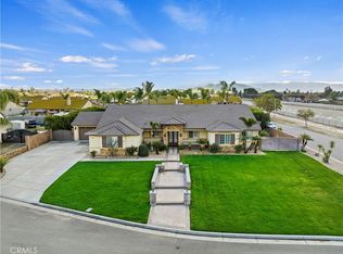 10182 Oxford Cir, Riverside, CA 92509