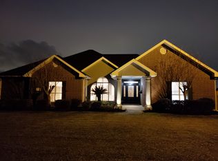 2782 Grayson Ln, Lake Charles, LA 70605
