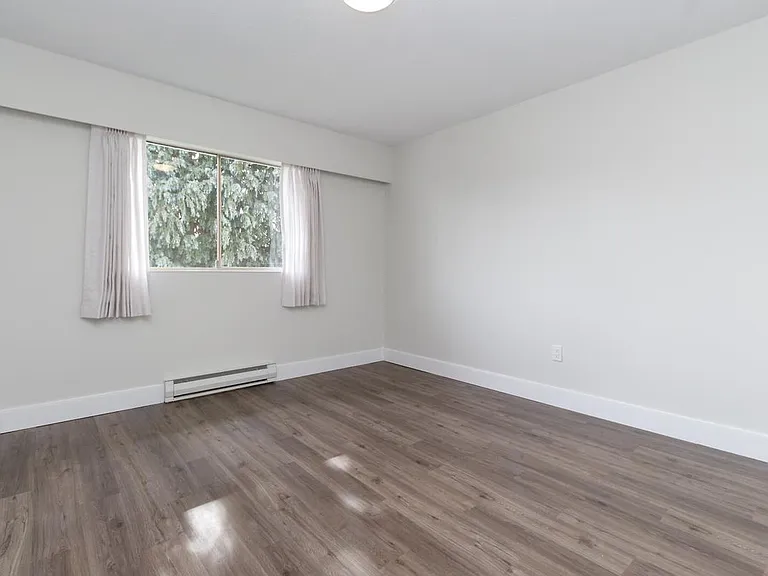 1928 Lee Ave #307 — Photo 25