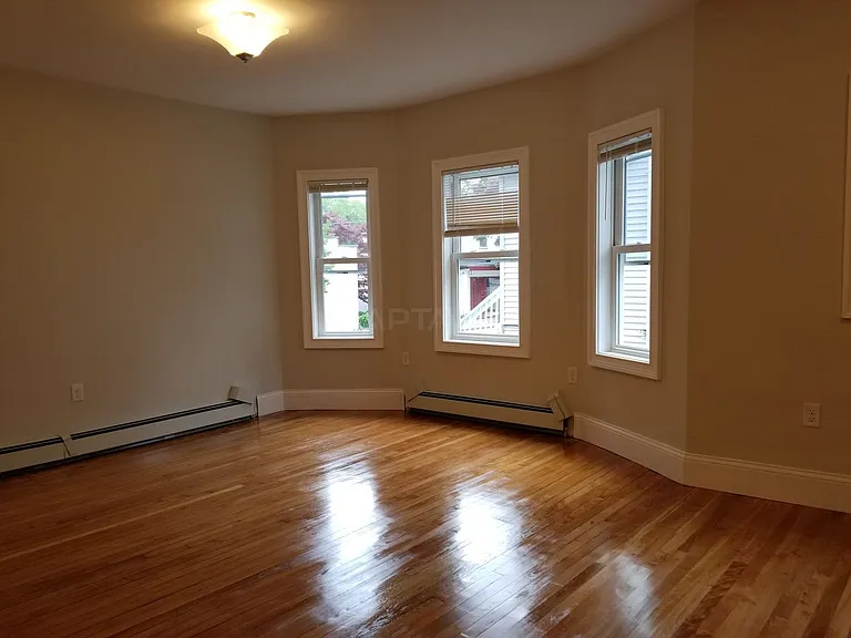231 Boston Ave #1 — Photo 11