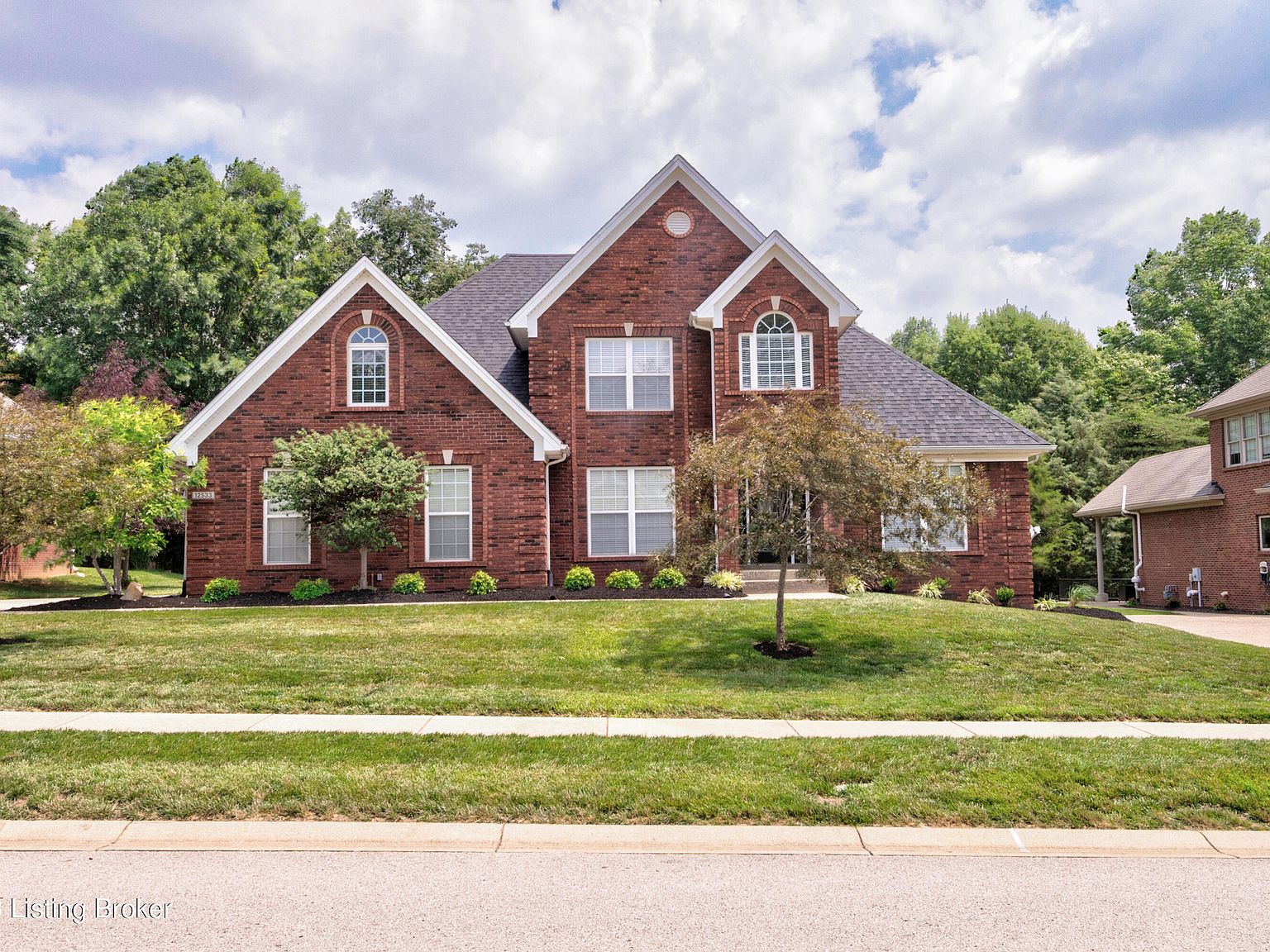 12533 Valley Pine Dr, Louisville, KY 40299 MLS 1640669 Zillow
