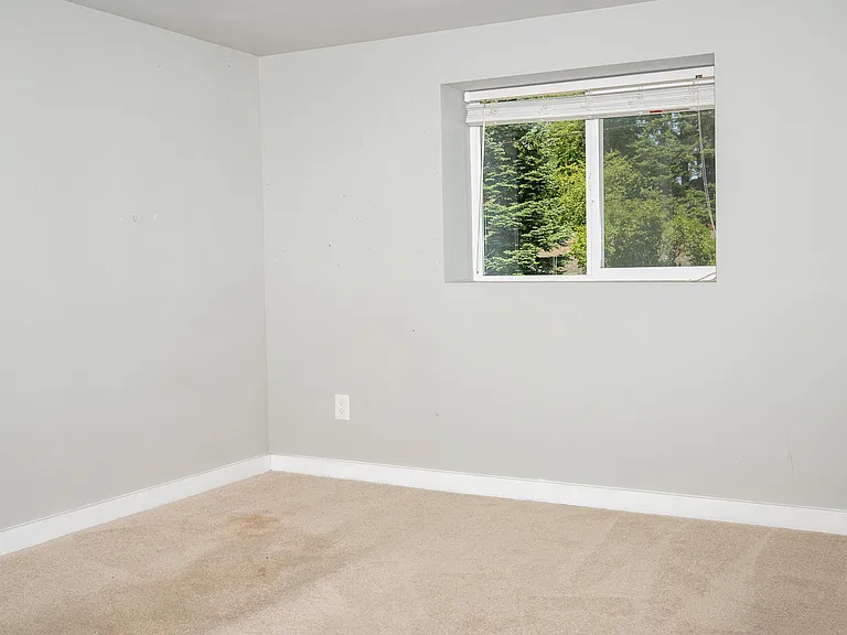 New laminate floors recently installed