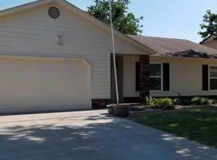 1205 W Durham St, Broken Arrow, OK 74011