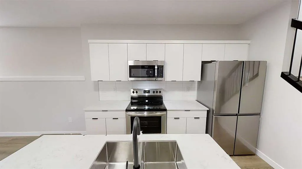 2 bed, 1.0 bath, 849 sqft, $1,650 — Photo 4