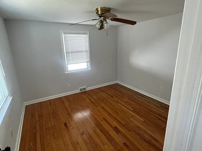 31 Ives St — Photo 9