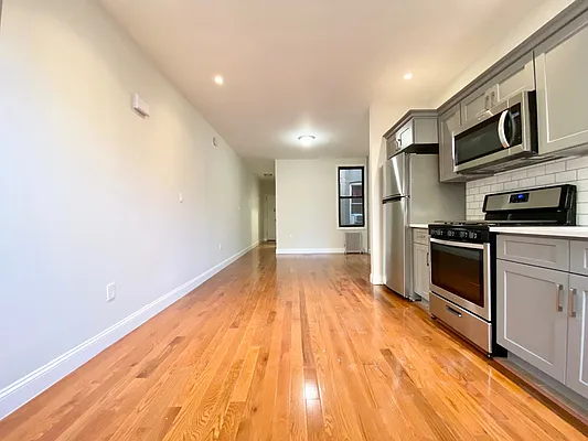 Rented by Purple Stone Realty LLC | media 1