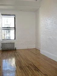Rented by Tower Brokerage