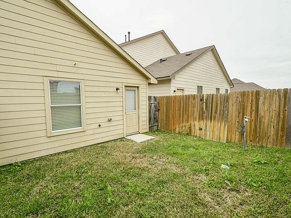 5th image of 5566 Plantation Forest Dr