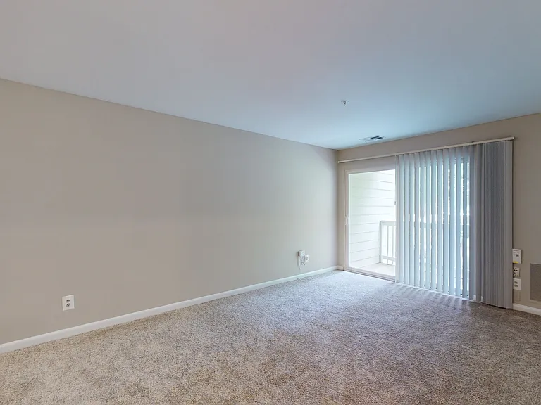 Canterbury Apartments — Photo 65