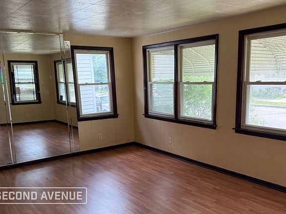 2nd image of 9928 S Wentworth Ave