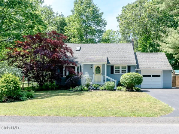 45 Fletcher Road, Guilderland, NY 12203