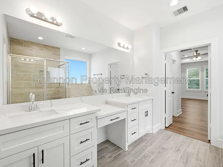 2125 Paul Quinn St — Photo 14