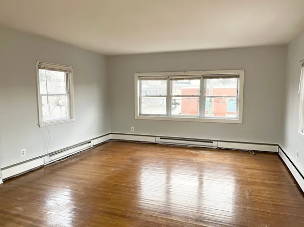 397 E Baltimore Ave APT 201, Media, PA 19063