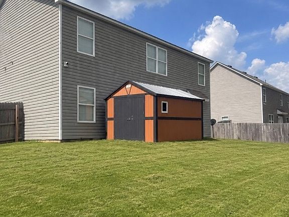 2nd image of 17838 April Leigh Cir