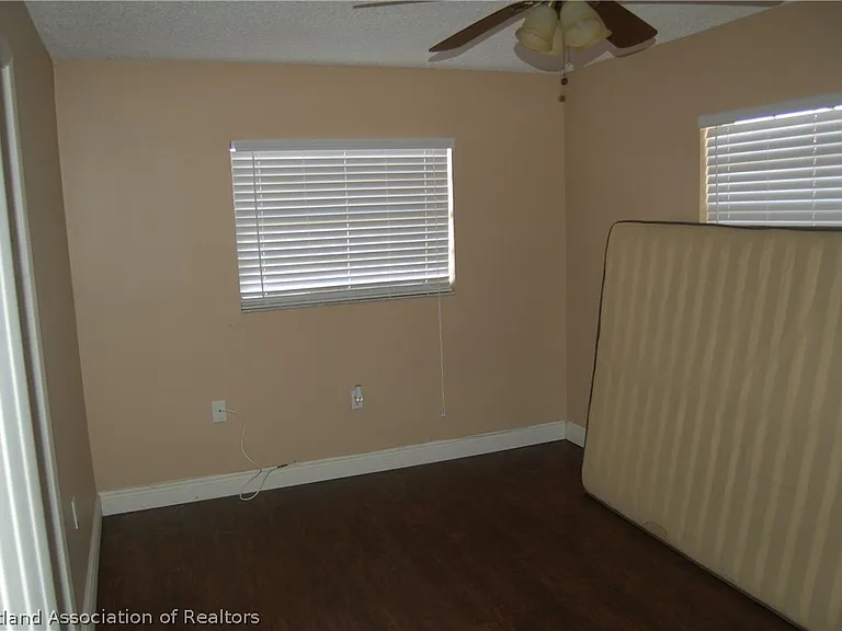 4510 Cadagua Dr — Photo 5