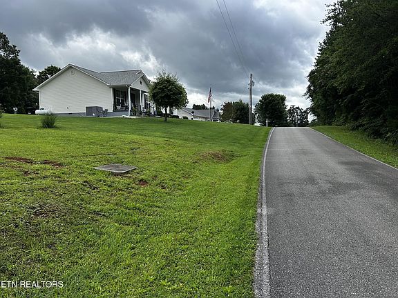 2nd image of 317 Chestua Rd #10
