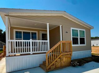 1211 Wellington Dr, Mount Pleasant, MI 48858