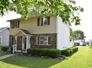 806 Cherry St, Genoa, OH 43430