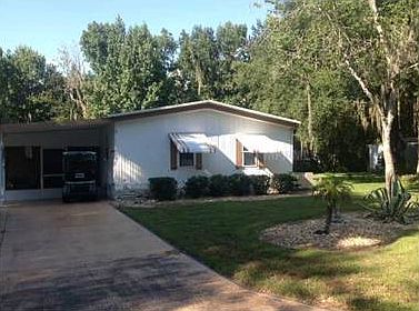 1st image of 105 Honeysuckle Dr