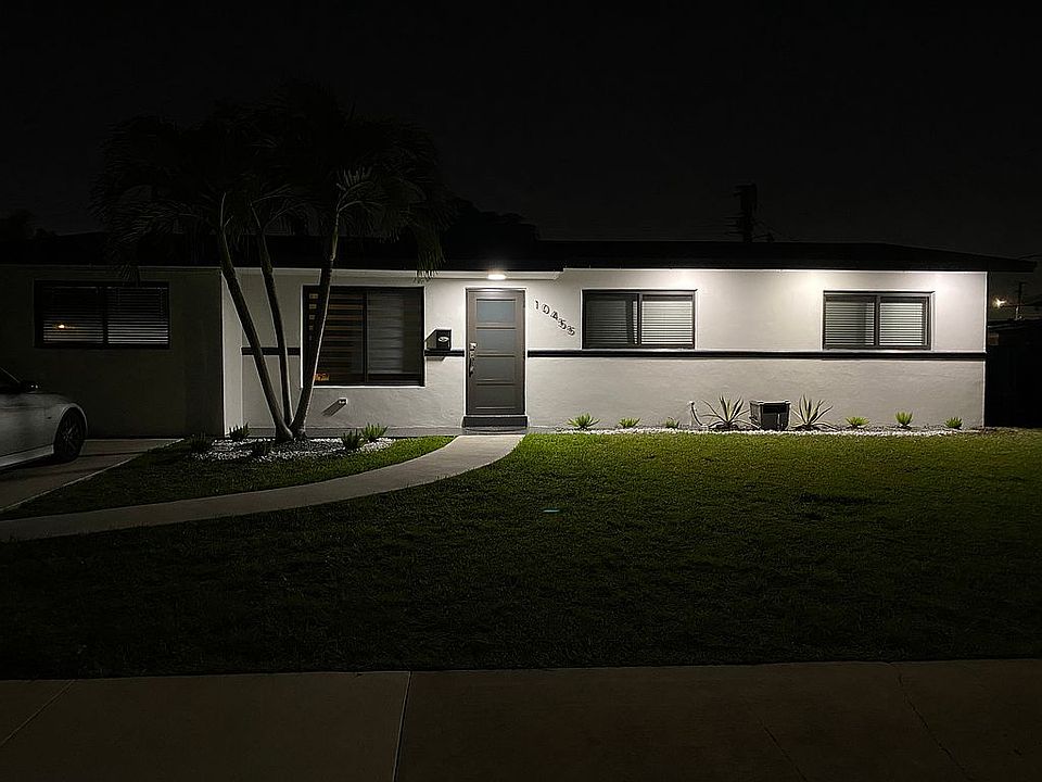 2nd image of 10455 SW 43rd Ter