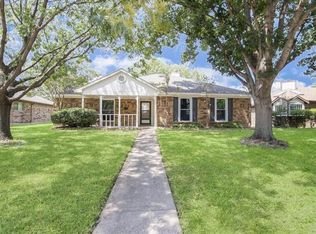 1521 Sunswept Ter, Lewisville, TX 75077
