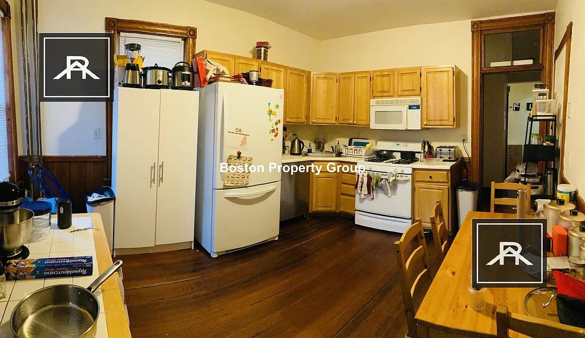 Building Photo - 111 Calumet St #1