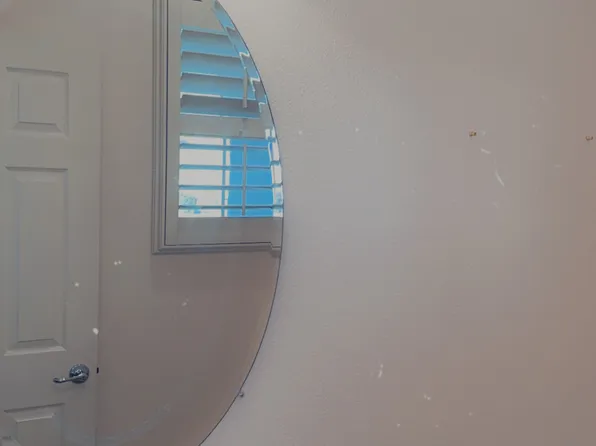 8445 Insignia Ave, Las Vegas, NV 89178