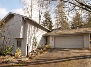 10011 SW Quail Post Rd, Portland, OR 97219