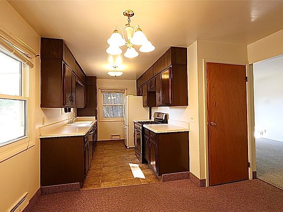 3rd image of 4207 Murphy Ave