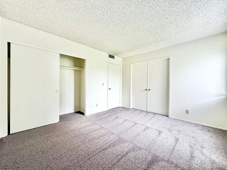 NewBL PS T 81351 — Photo 10