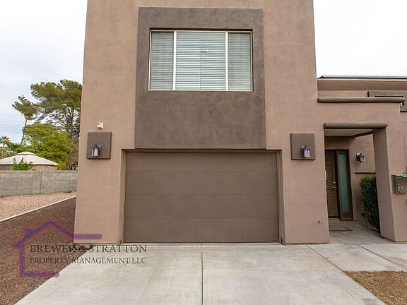 4th image of 8421 E Mackenzie Dr