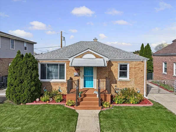 9522 Davis St, Franklin Park, IL 60131