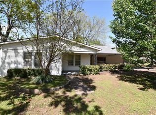 844 Cook Ave, Arkoma, OK 74901