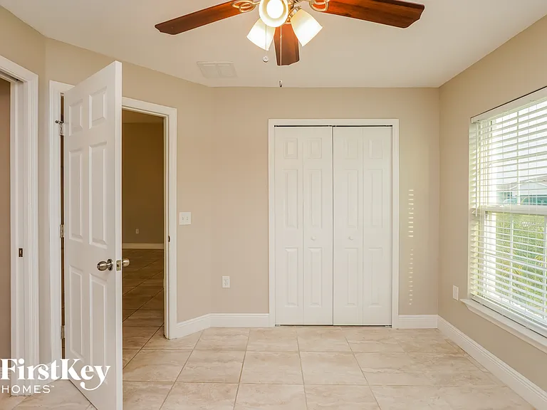 368 Camellia Ct — Photo 12