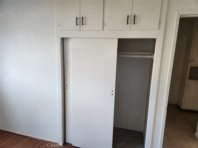 15718 Larch Ave — Photo 8