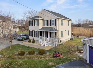 1 Parallel St, Salem, MA 01970