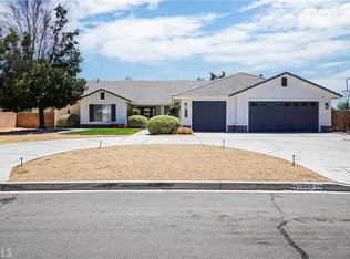 20419 Sundance Rd, Apple Valley, CA 92308