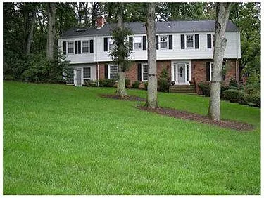 4106 Northampton Dr photo 1