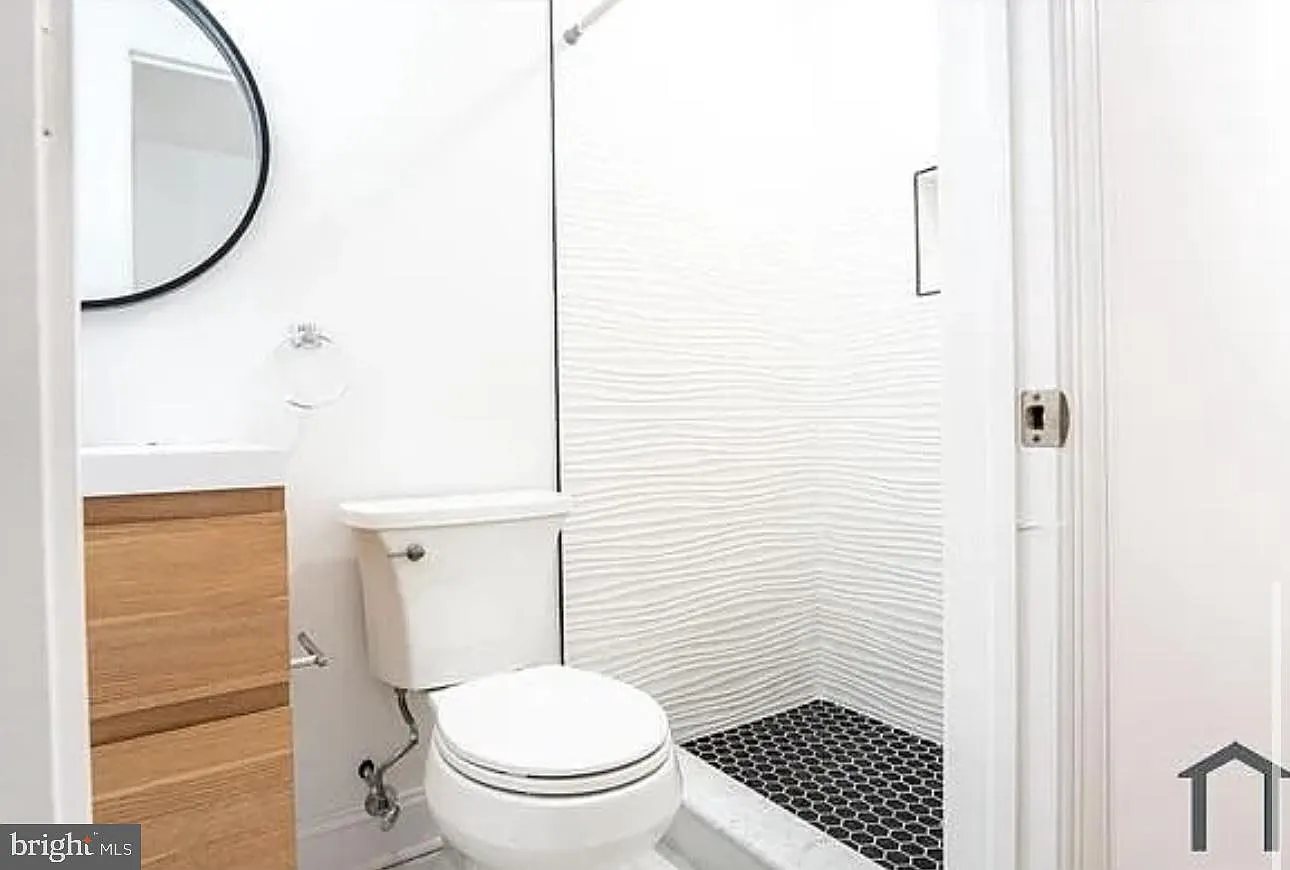 2 bed, 1200 sqft, $1,600 — Photo 4