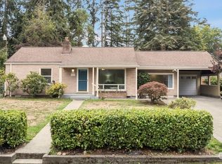 8522 35th St W, University Place, WA