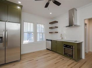 1004 W Hickory St, Denton, TX 76201