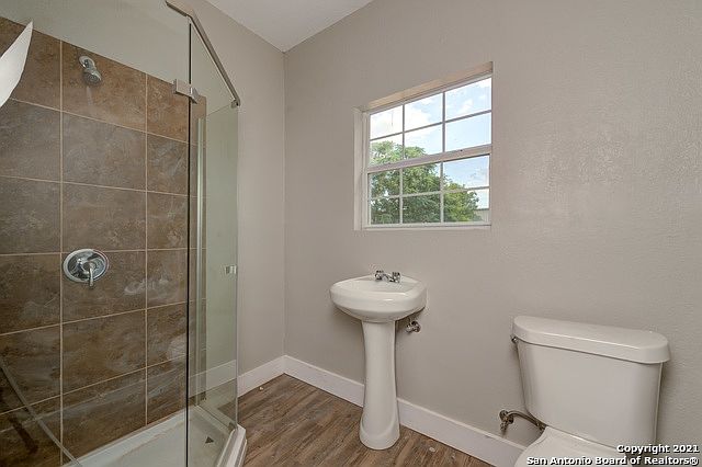 1st image of 116 Cornell Ave #101