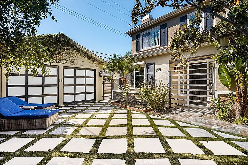 Elden Ave, Costa Mesa — Photo 2