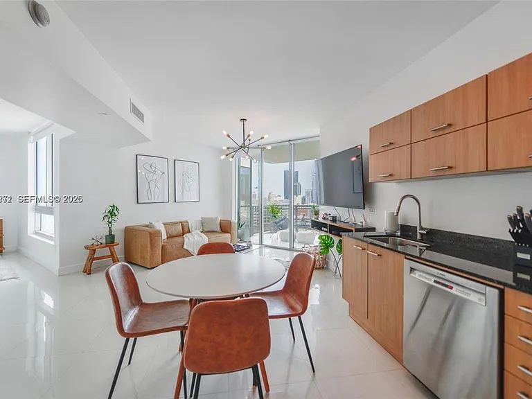 350 S Miami Ave #1911 — Photo 2