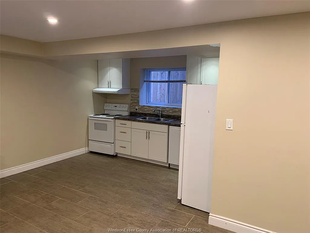 2 bed, $1,700 — Photo 2
