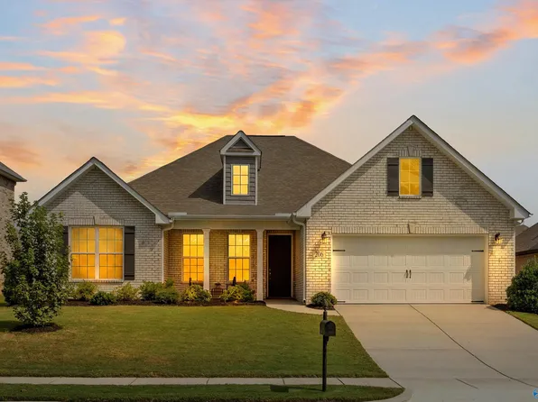 206 Dustin Ln NW, Madison, AL 35757