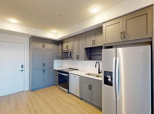 3932 University Ave NW #212, Calgary, AB T3B 6N7