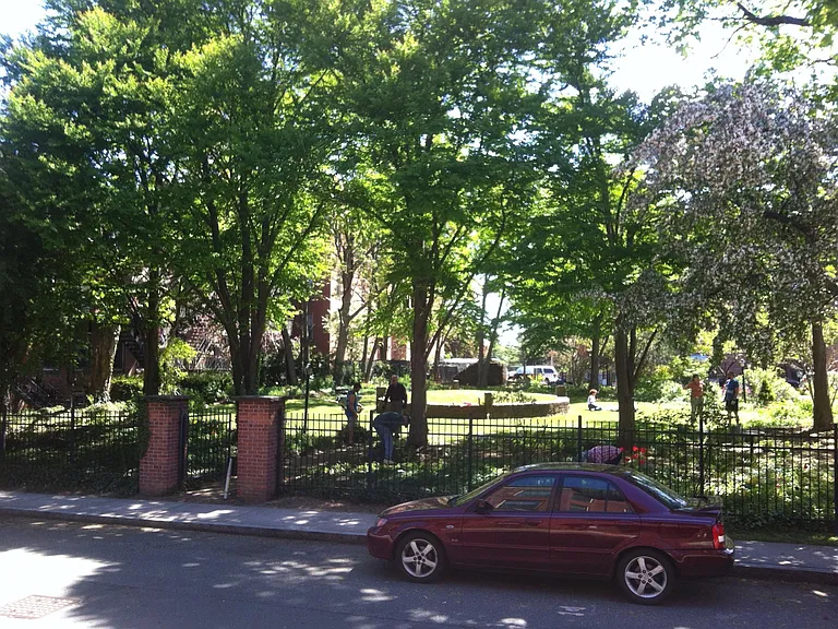 23 Capitol Ave #3 — Photo 42