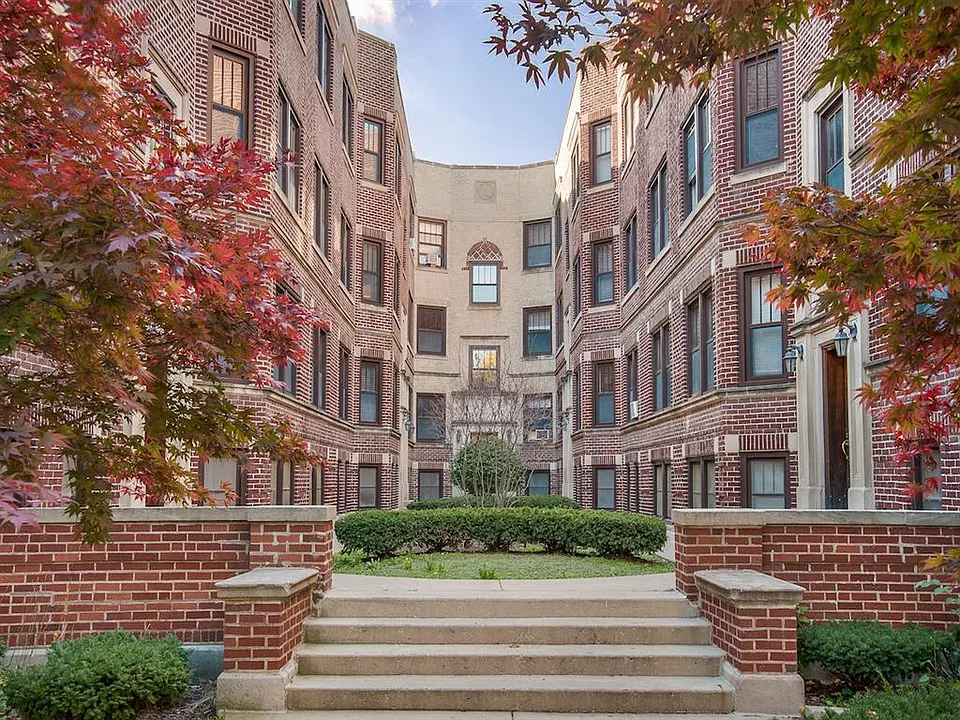 Ivy at Ridgewood