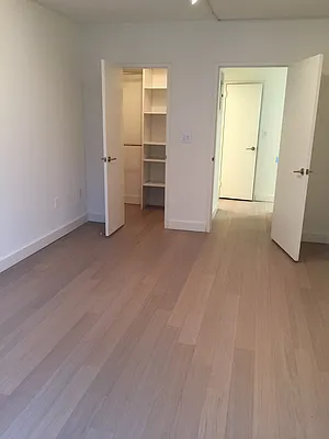 Rented by 280 Park Avenue South Realty | media 32